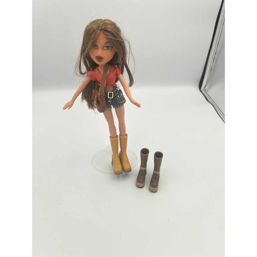 Bratz Xpress It Yasmin fashion doll